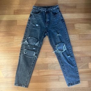 Ripped black washed straight jeans